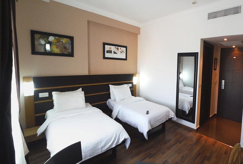 Clean Hotel Blida Exterior photo